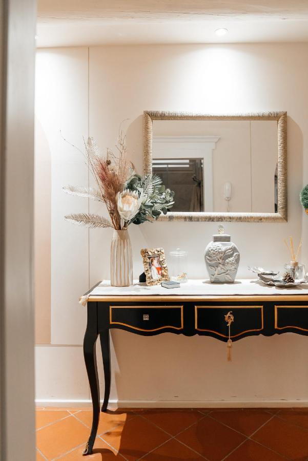Ginevra Suite กอร์โตนา ภายนอก รูปภาพ